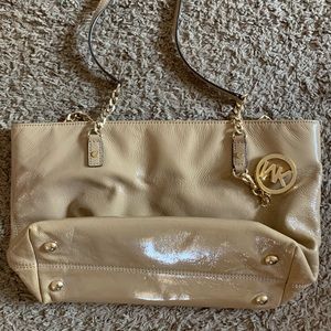 Michael Kors purse/bag